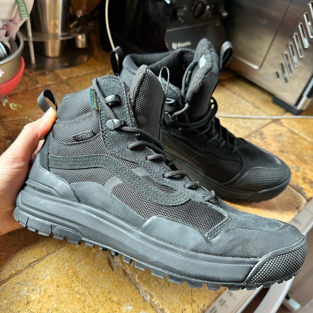 Vans MTE UltraRange EXO High Shoe